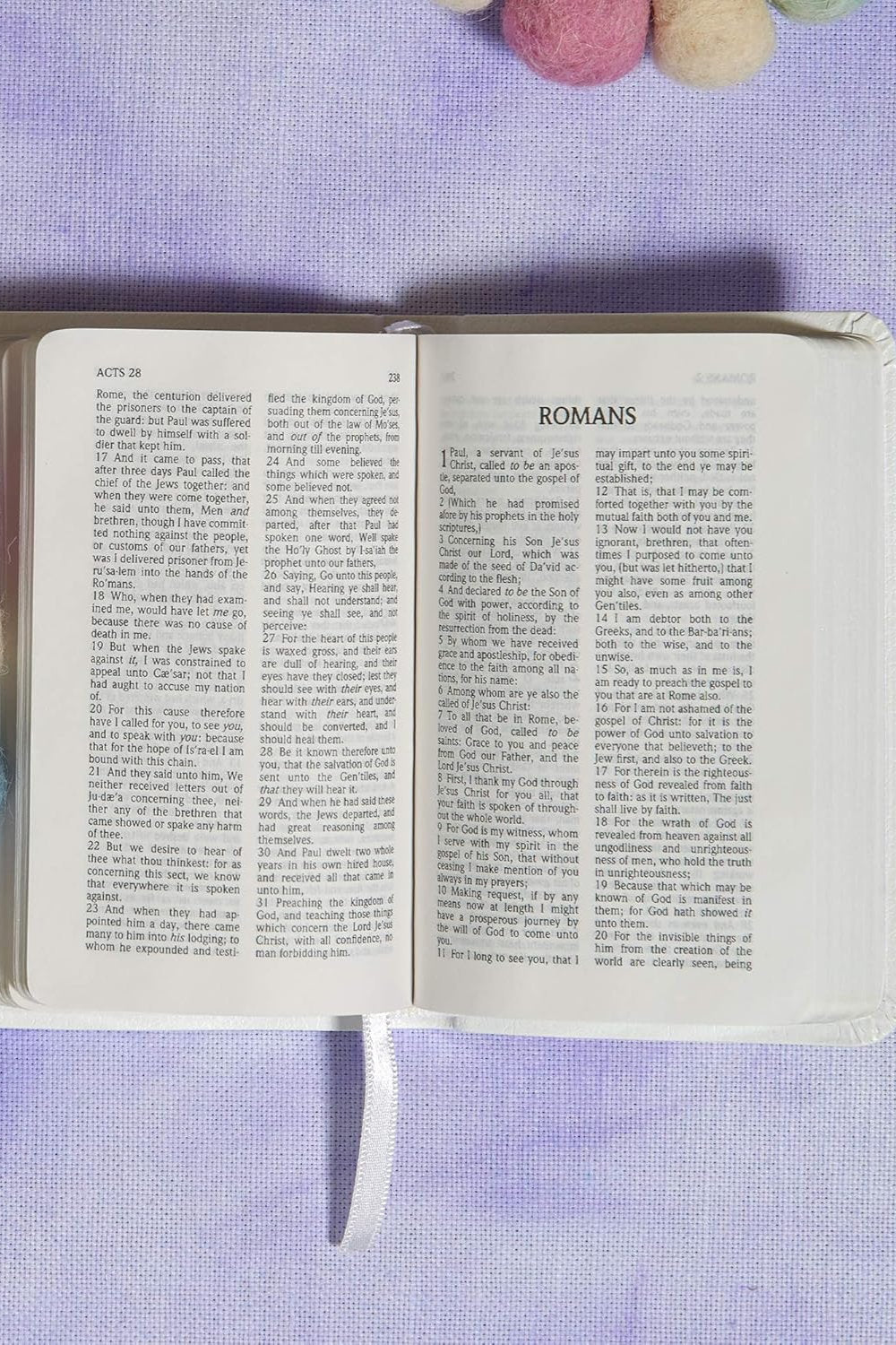 KJV New Testament With Psalms White Imitation Leather